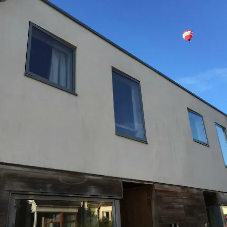 Southville Bed & Breakfast 3*