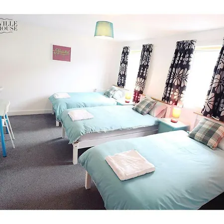 Bed and breakfast Southville 3*