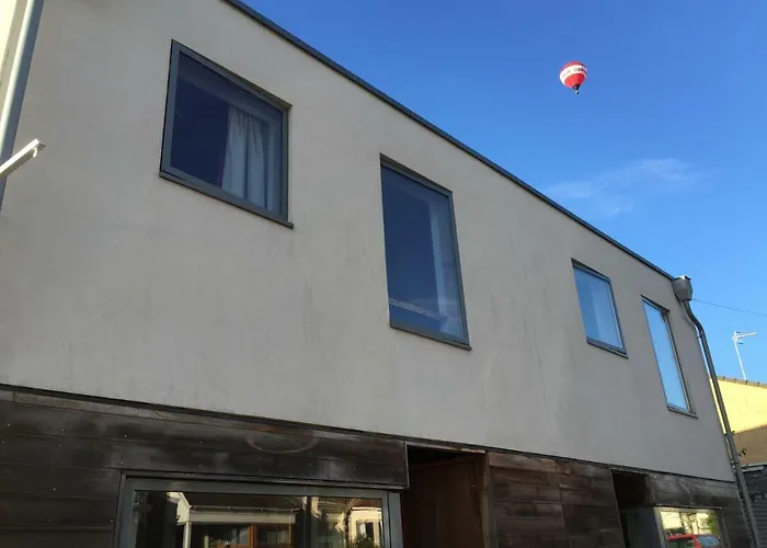 Southville Bed and Breakfast 3*